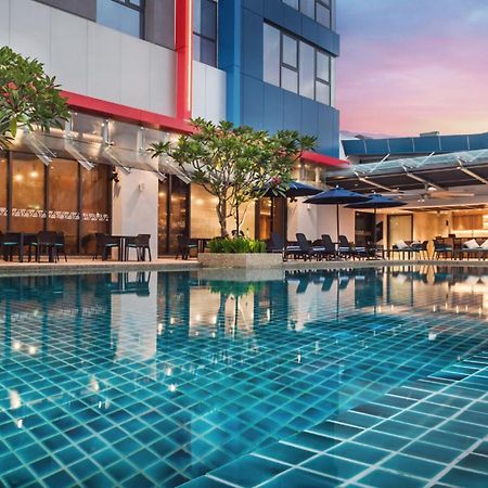 Sunway Hotel Big Box ヌサジャヤ エクステリア 写真