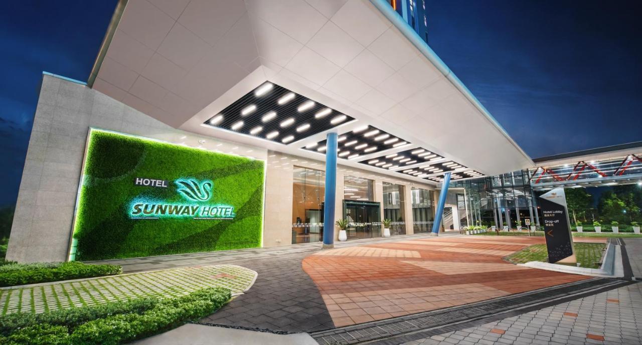 Sunway Hotel Big Box ヌサジャヤ エクステリア 写真