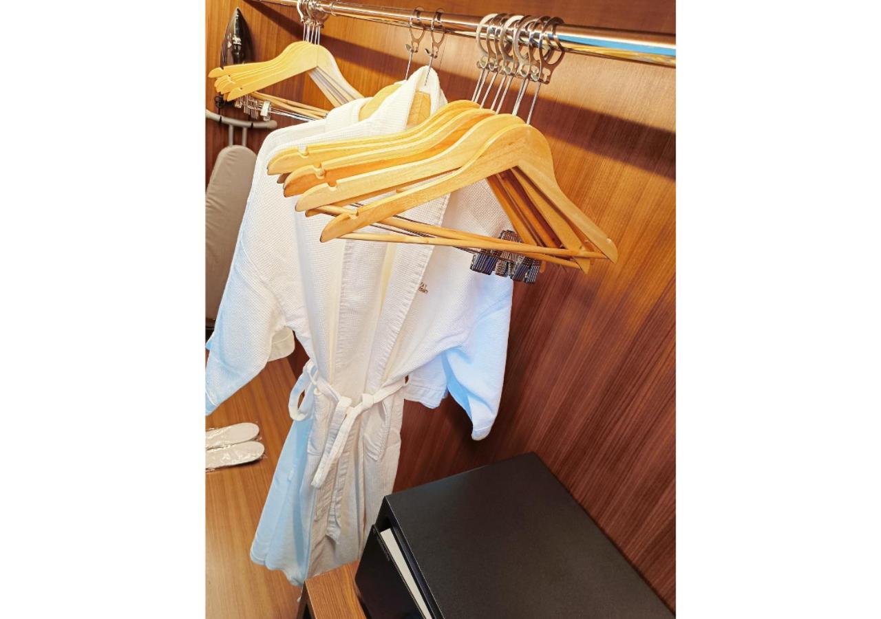 Sunway Hotel Big Box ヌサジャヤ エクステリア 写真