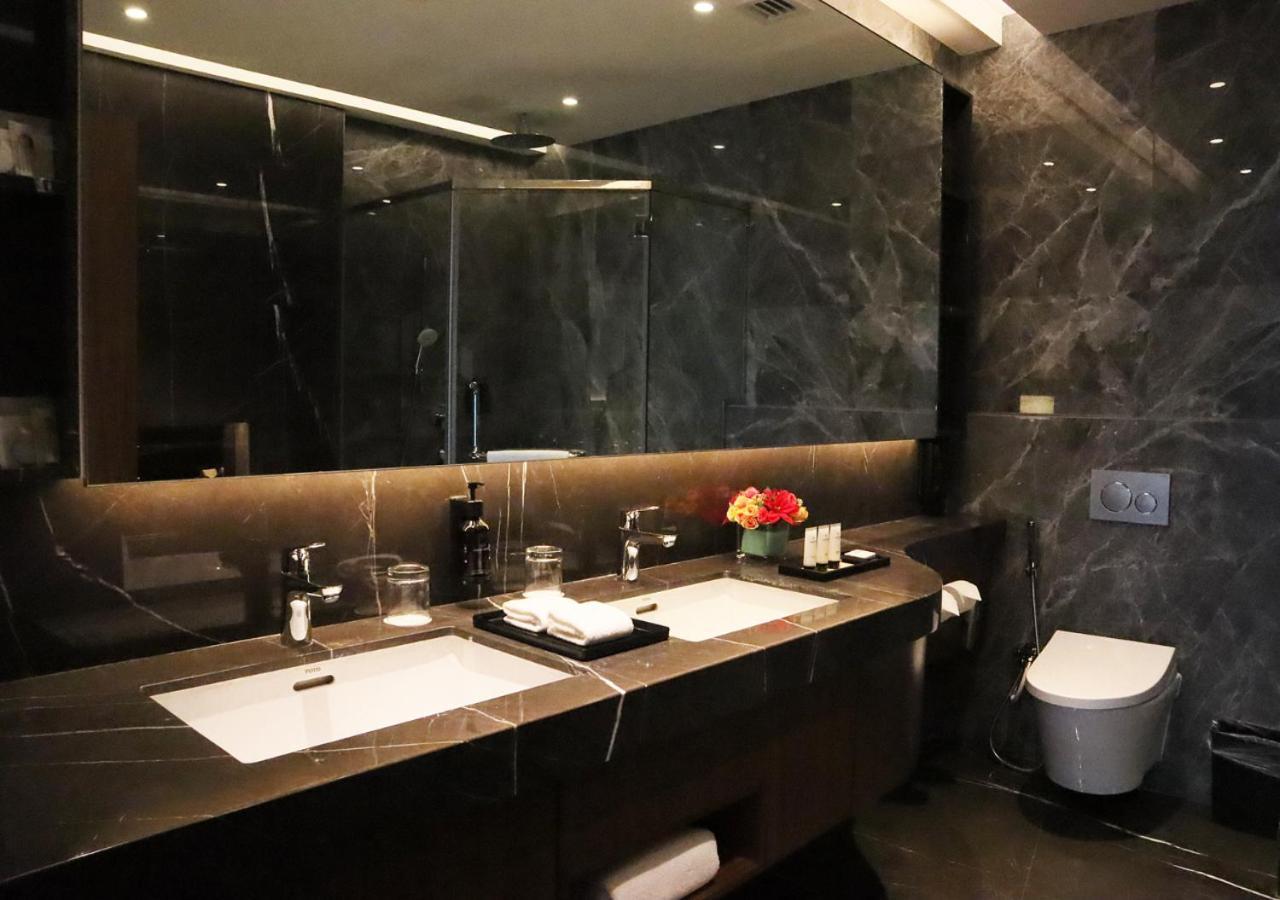 Sunway Hotel Big Box ヌサジャヤ エクステリア 写真